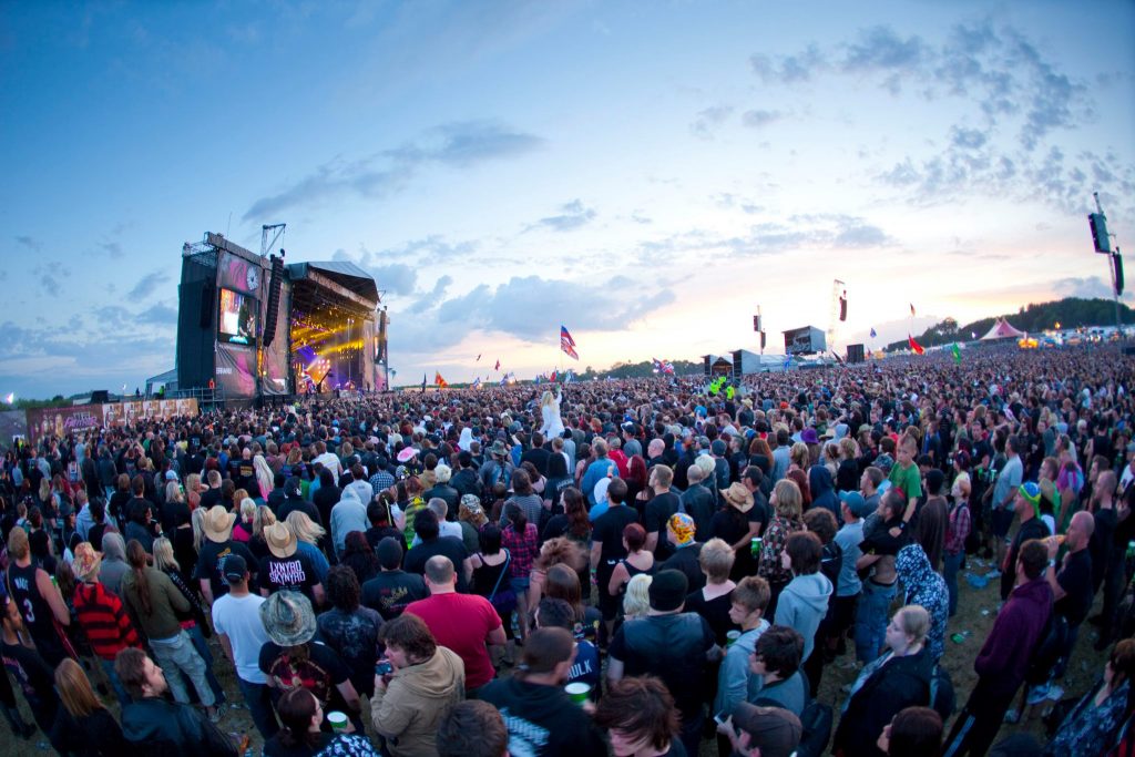 Download Festival crowd