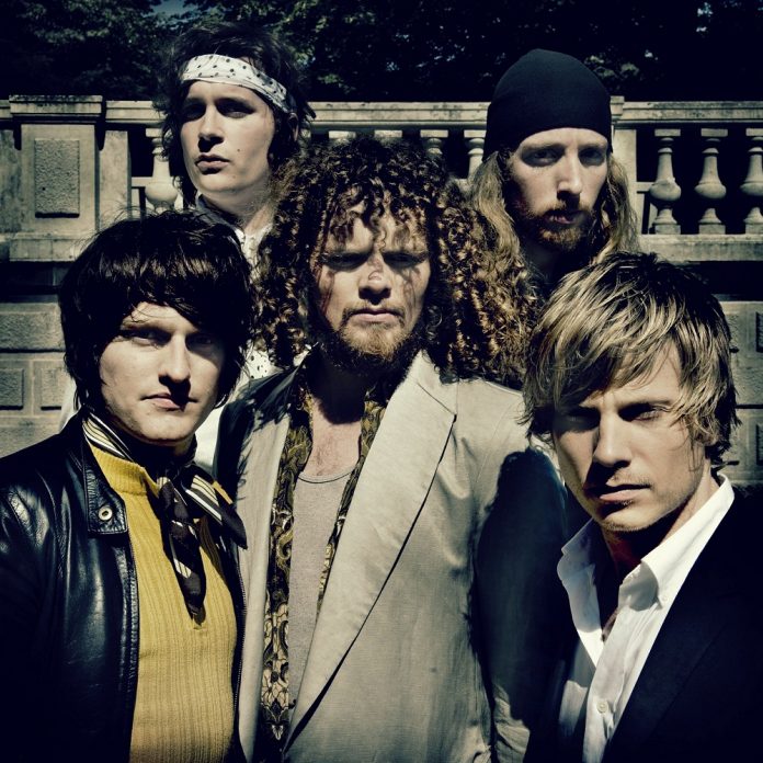 Direct Bandleden Di-rect en WHITE cancelen Vestrock 2018 | Festileaks.com