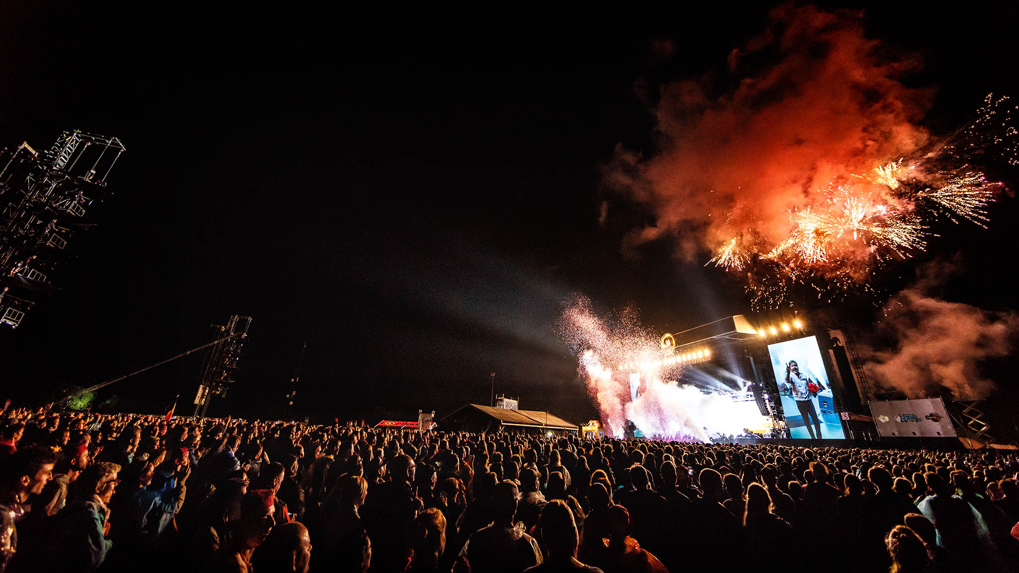 Марка сцена. Pinkpop Festival. Рамштайн Adieu.