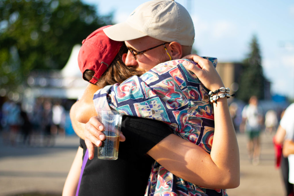 MELT festival 2019 knuffel hug