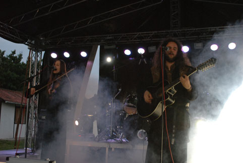 Moon and the Nightspirit at Fekete Zaj 2010