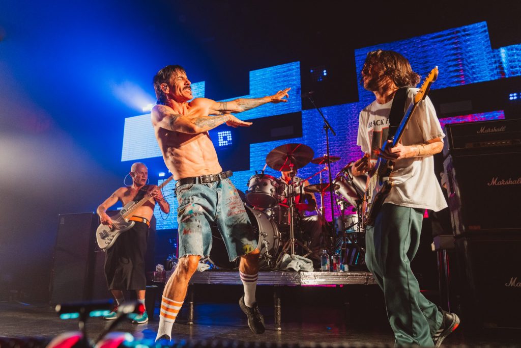 Red_Hot_Chili_Peppers_2022
