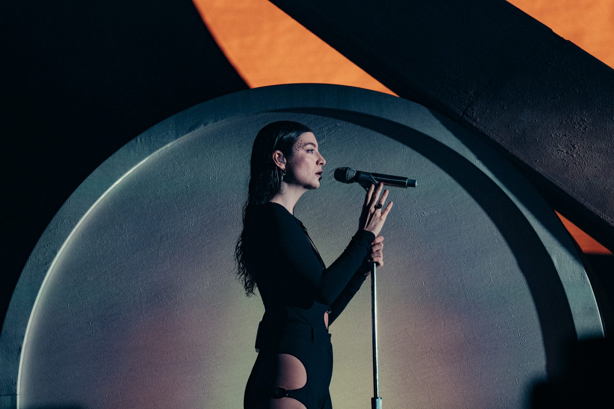 Звуки 2022. Lorde 2022.