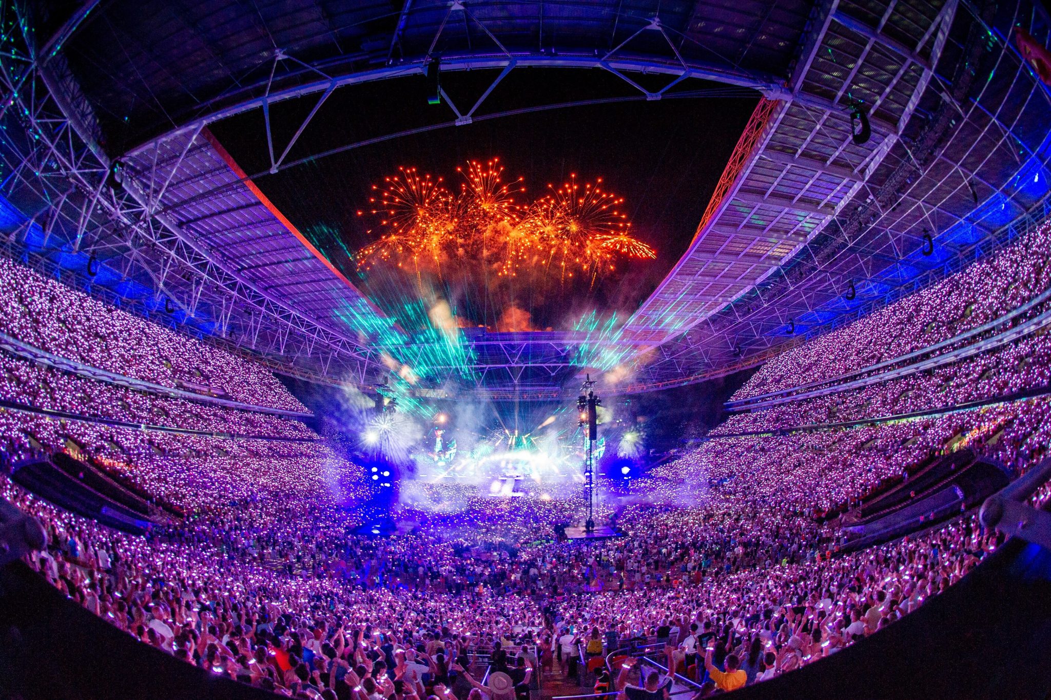 Coldplay Wembley 2023 Scaled 
