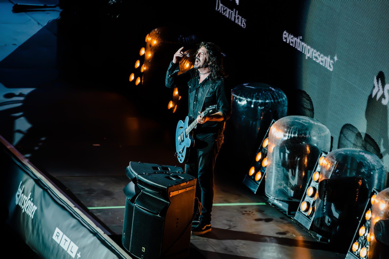 Foo Fighters mag dankzij rider vloeken, drinken en roken tijdens ...