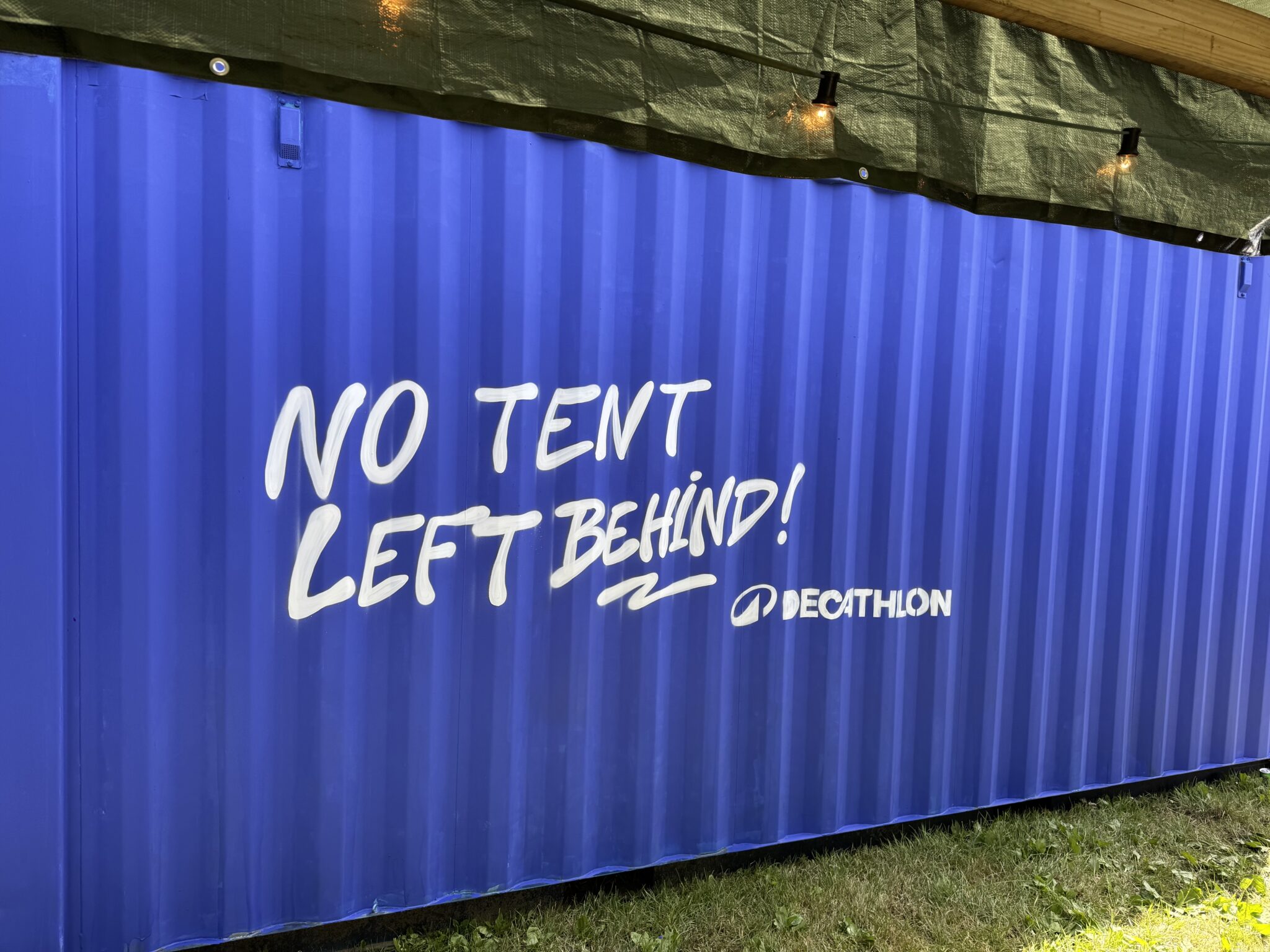 Wegwerptenten verleden tijd? Kultlab en Decathlon bouwen aan een circulaire festivalcamping